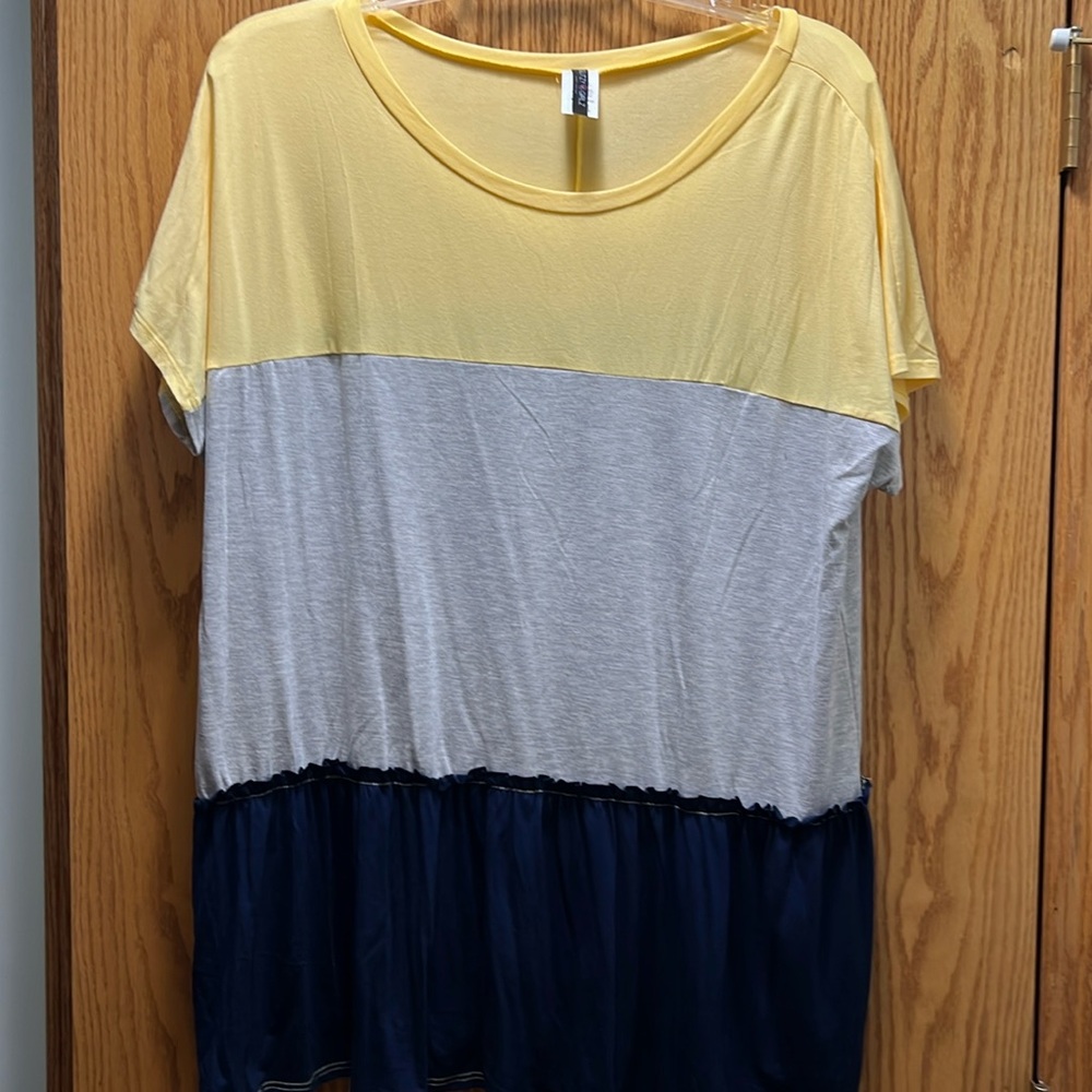 Boutique short sleeve tee